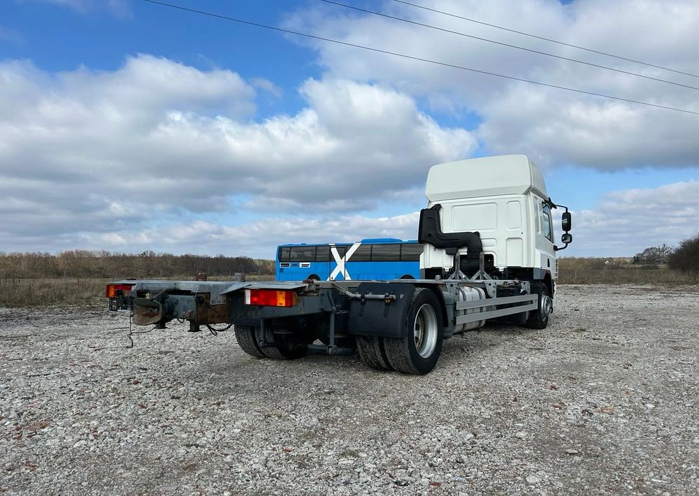 DAF CF75.310 - Šasija kravas automašīna: foto 3 DAF CF75.310 - Šasija kravas automašīna: foto 3