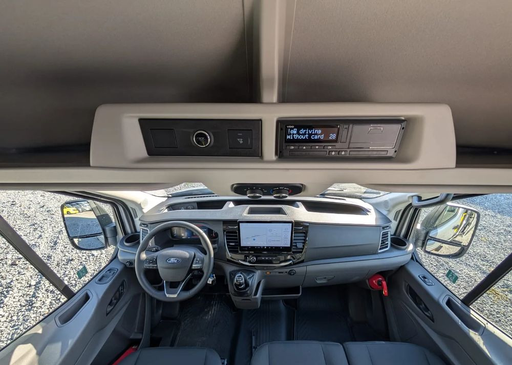 Jaunā Mikroautobuss, Pasažieru furgons Ford Transit: foto 15