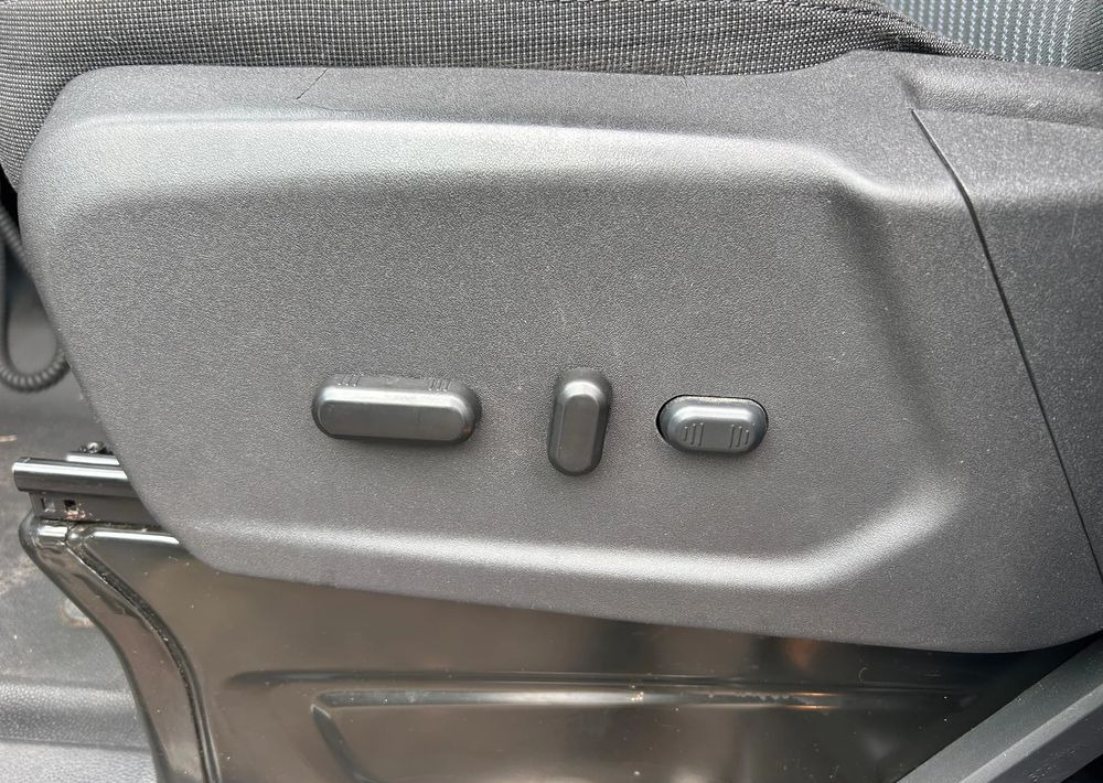 Mikroautobuss, Pasažieru furgons Ford Transit: foto 13