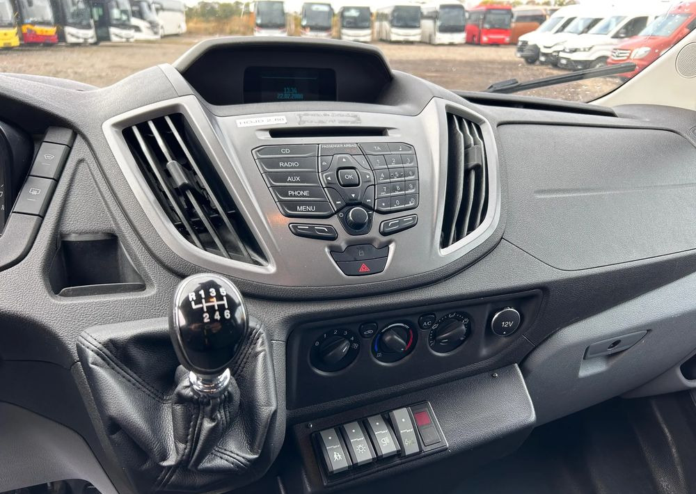 Mikroautobuss, Pasažieru furgons Ford Transit: foto 18