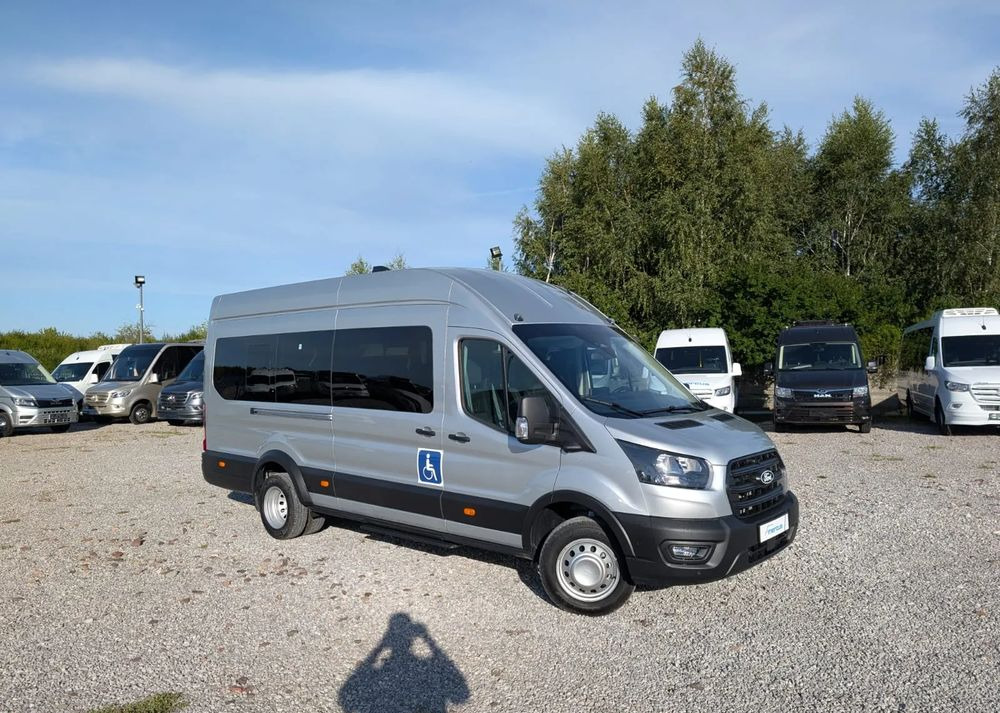 Ford Transit - Mikroautobuss, Pasažieru furgons: foto 2 Ford Transit - Mikroautobuss, Pasažieru furgons: foto 2