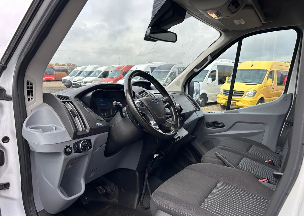 Mikroautobuss, Pasažieru furgons Ford Transit: foto 12