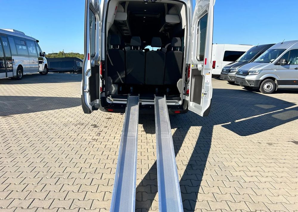 Ford Transit - Mikroautobuss, Pasažieru furgons: foto 5 Ford Transit - Mikroautobuss, Pasažieru furgons: foto 5