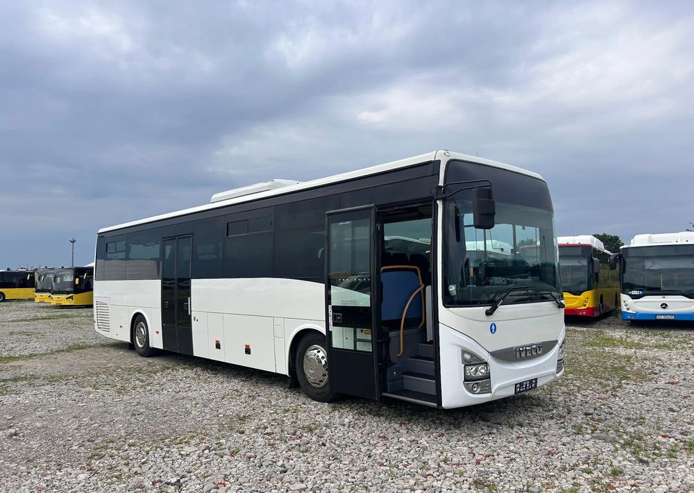 Iveco Crossway - Piepilsētas autobuss: foto 2 Iveco Crossway - Piepilsētas autobuss: foto 2