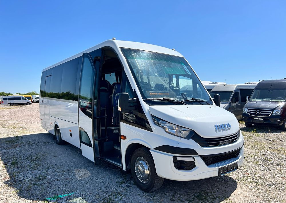 Iveco Daily - Mikroautobuss, Pasažieru furgons: foto 1 Iveco Daily - Mikroautobuss, Pasažieru furgons: foto 1