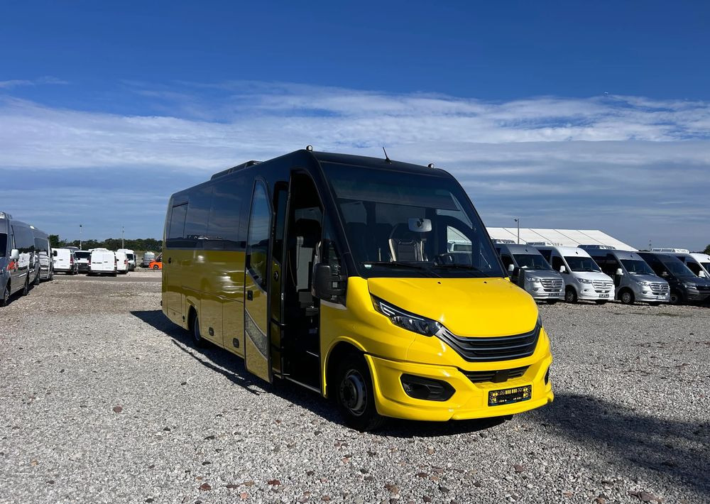 Iveco Daily - Mikroautobuss, Pasažieru furgons: foto 1 Iveco Daily - Mikroautobuss, Pasažieru furgons: foto 1