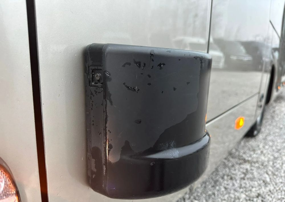 Iveco Daily - Mikroautobuss, Pasažieru furgons: foto 4 Iveco Daily - Mikroautobuss, Pasažieru furgons: foto 4