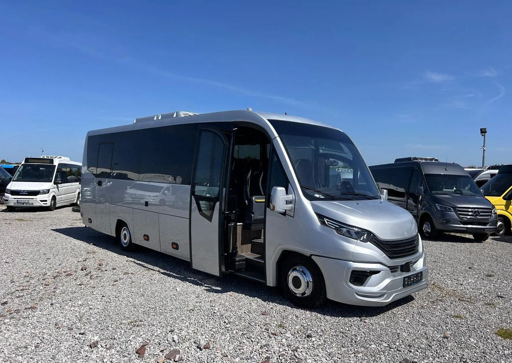 Iveco Daily - Mikroautobuss, Pasažieru furgons: foto 2 Iveco Daily - Mikroautobuss, Pasažieru furgons: foto 2