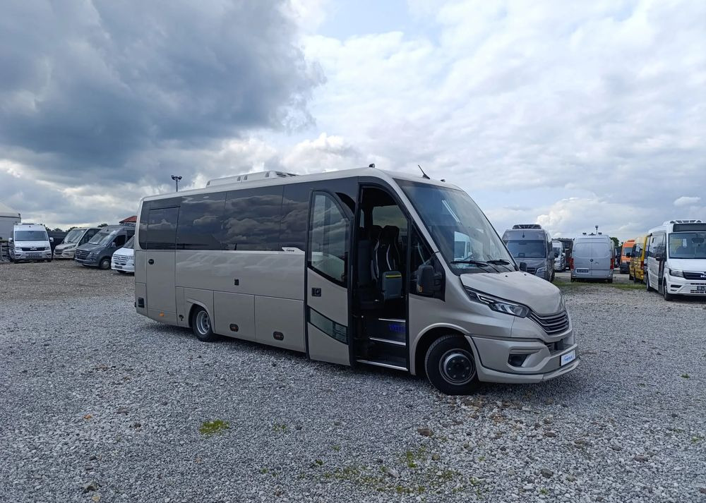 Iveco Mercus Daily 70C21 - Mikroautobuss, Pasažieru furgons: foto 2 Iveco Mercus Daily 70C21 - Mikroautobuss, Pasažieru furgons: foto 2