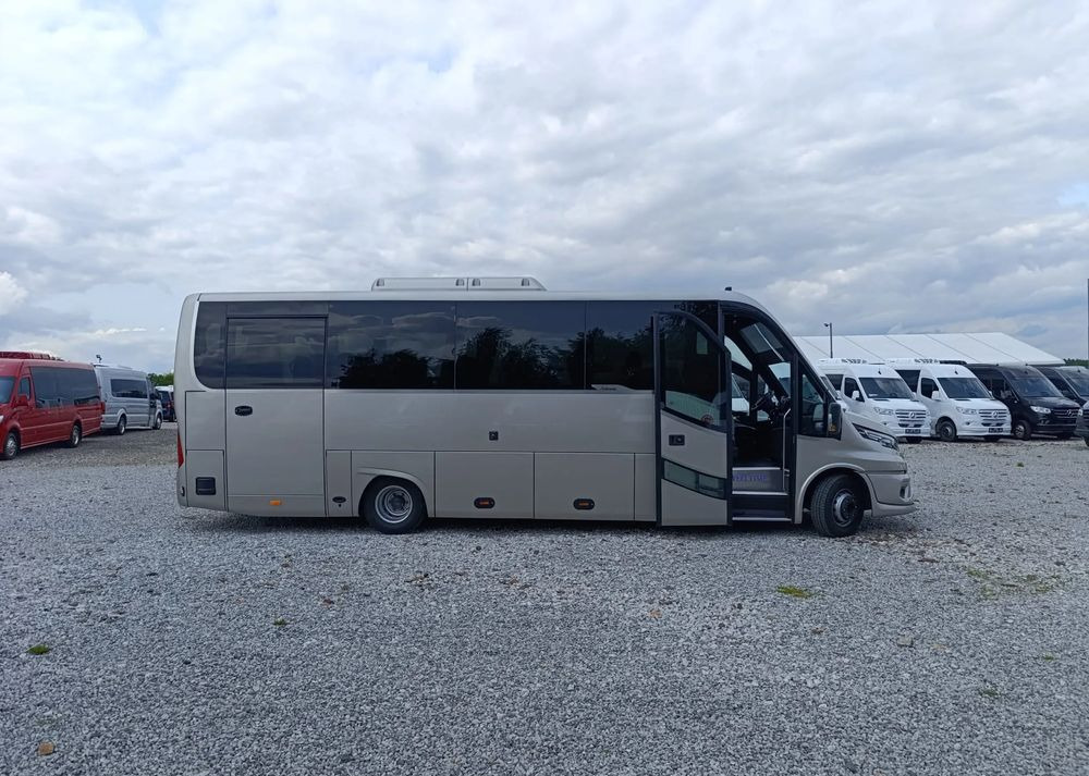 Iveco Mercus Daily 70C21 - Mikroautobuss, Pasažieru furgons: foto 3 Iveco Mercus Daily 70C21 - Mikroautobuss, Pasažieru furgons: foto 3