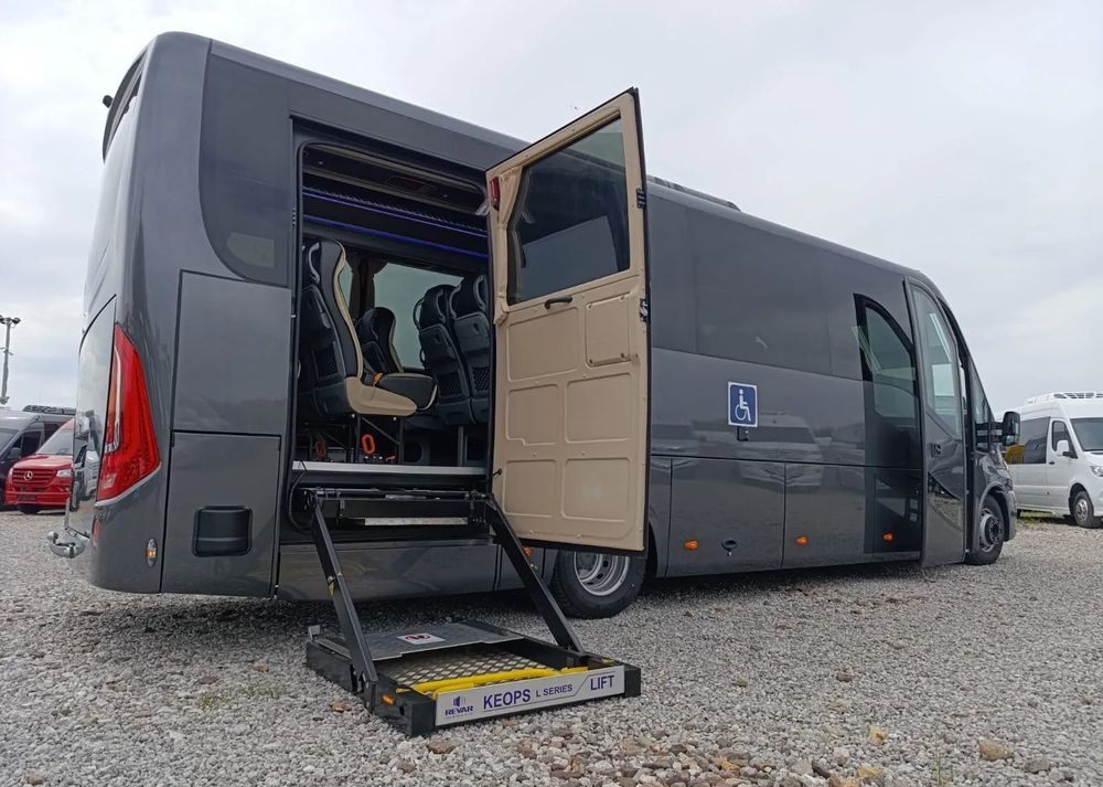 Iveco Mercus Daily 70C21 - Mikroautobuss, Pasažieru furgons: foto 1 Iveco Mercus Daily 70C21 - Mikroautobuss, Pasažieru furgons: foto 1