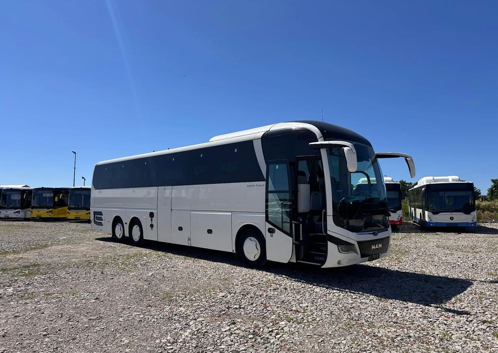 MAN Lions Coach - Starppilsētu autobuss: foto 1 MAN Lions Coach - Starppilsētu autobuss: foto 1