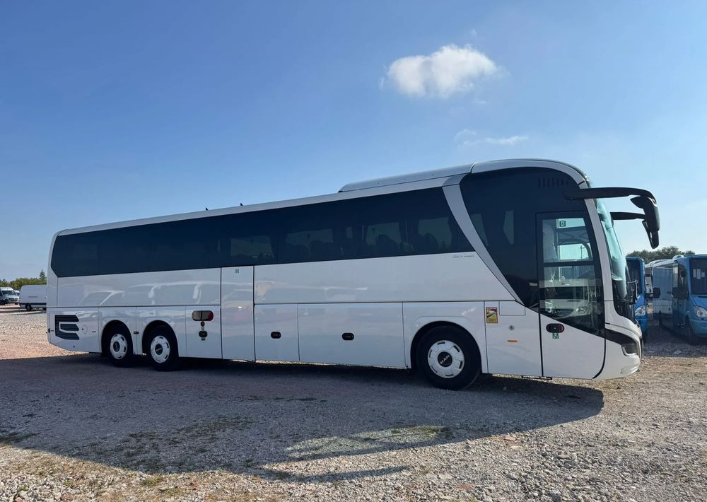 MAN Lions Coach R08 - Starppilsētu autobuss: foto 2 MAN Lions Coach R08 - Starppilsētu autobuss: foto 2