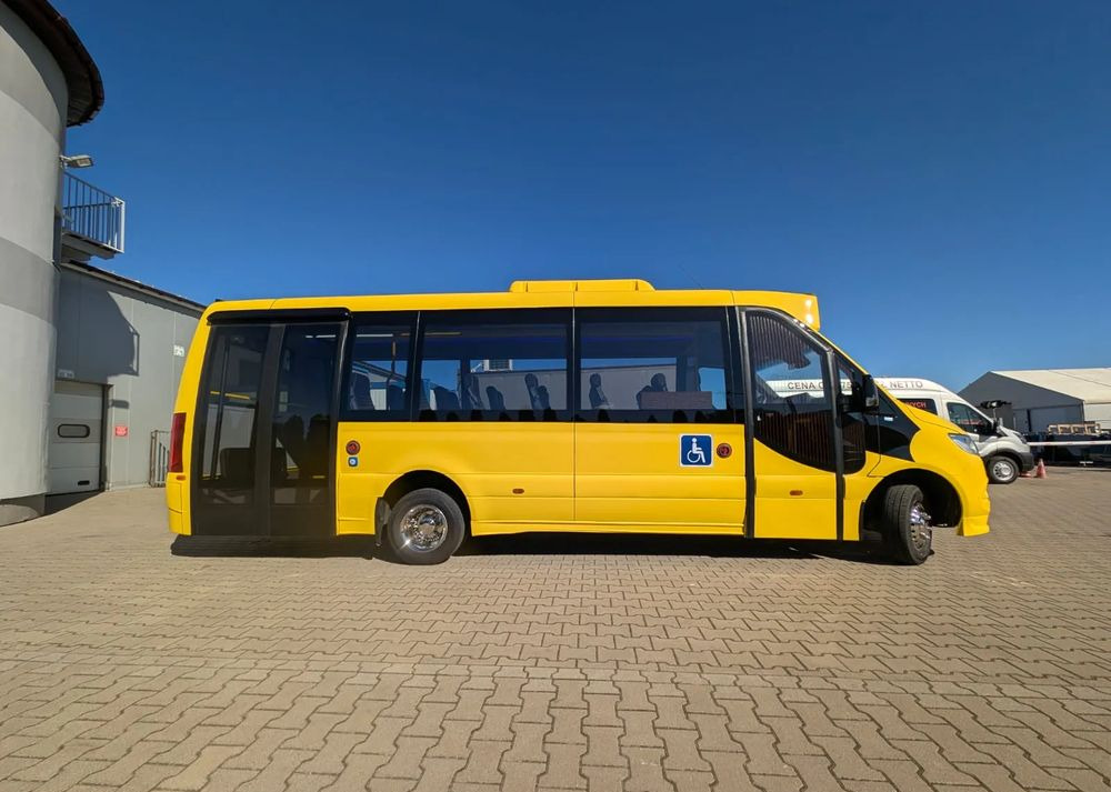 Mercedes-Benz Sprinter 517 City - Pilsētas autobuss: foto 3 Mercedes-Benz Sprinter 517 City - Pilsētas autobuss: foto 3