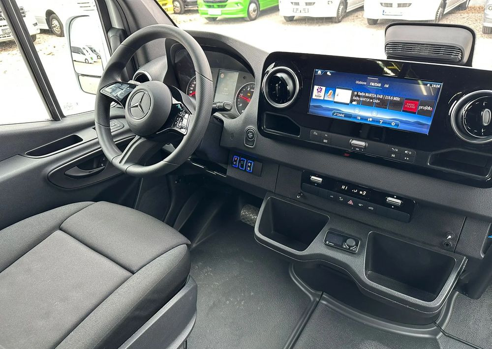 Jaunā Mikroautobuss, Pasažieru furgons Mercedes-Benz Sprinter 517: foto 20 Jaunā Mikroautobuss, Pasažieru furgons Mercedes-Benz Sprinter 517: foto 20