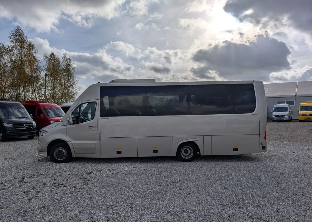 Jaunā Mikroautobuss, Pasažieru furgons Mercedes-Benz Sprinter 519: foto 14