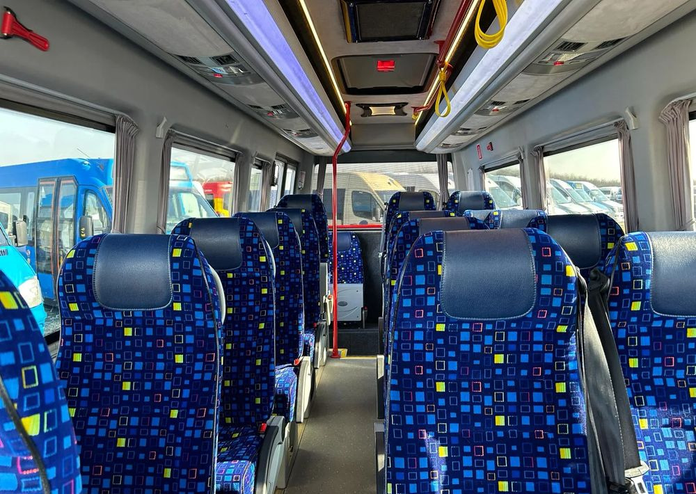 Pilsētas autobuss Mercedes-Benz Sprinter 519: foto 9