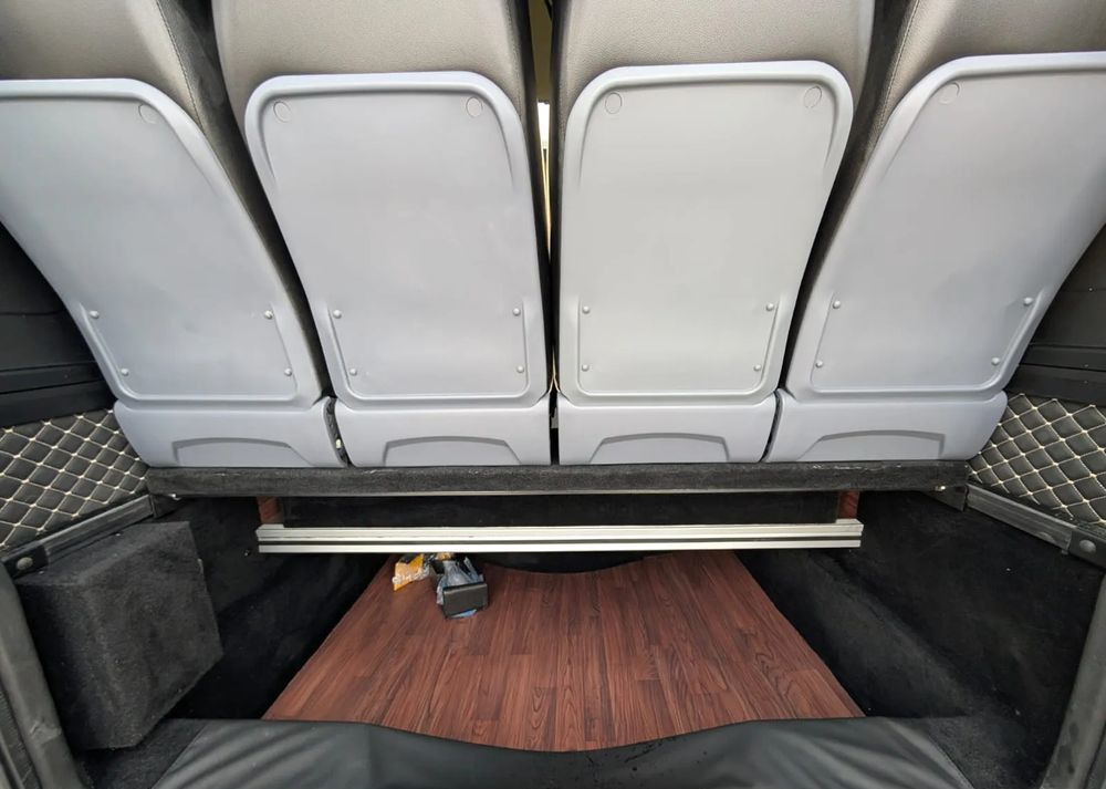 Mercedes-Benz Sprinter 519 - Mikroautobuss, Pasažieru furgons: foto 4 Mercedes-Benz Sprinter 519 - Mikroautobuss, Pasažieru furgons: foto 4