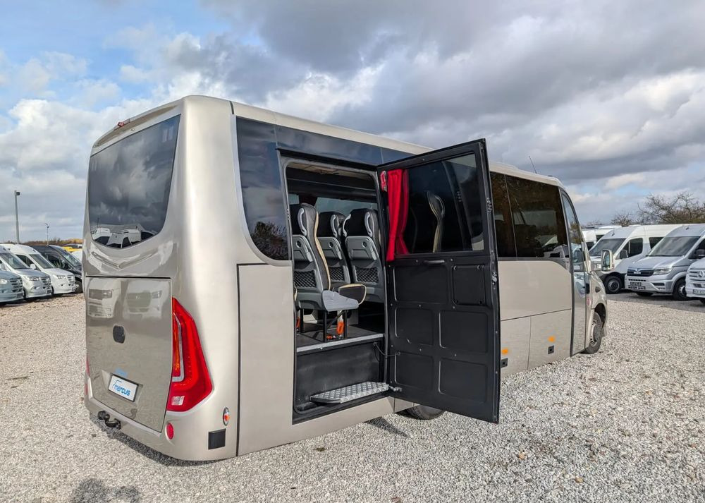 Jaunā Mikroautobuss, Pasažieru furgons Mercedes-Benz Sprinter 519: foto 6