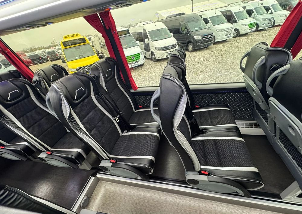 Jaunā Mikroautobuss, Pasažieru furgons Mercedes-Benz Sprinter 519: foto 14 Jaunā Mikroautobuss, Pasažieru furgons Mercedes-Benz Sprinter 519: foto 14