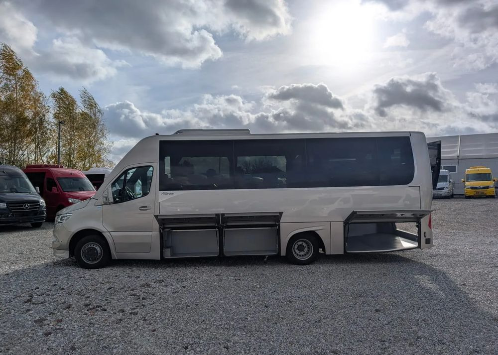 Jaunā Mikroautobuss, Pasažieru furgons Mercedes-Benz Sprinter 519: foto 13