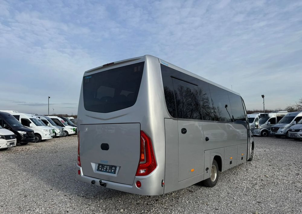 Mercedes-Benz Sprinter 519 - Mikroautobuss, Pasažieru furgons: foto 4 Mercedes-Benz Sprinter 519 - Mikroautobuss, Pasažieru furgons: foto 4