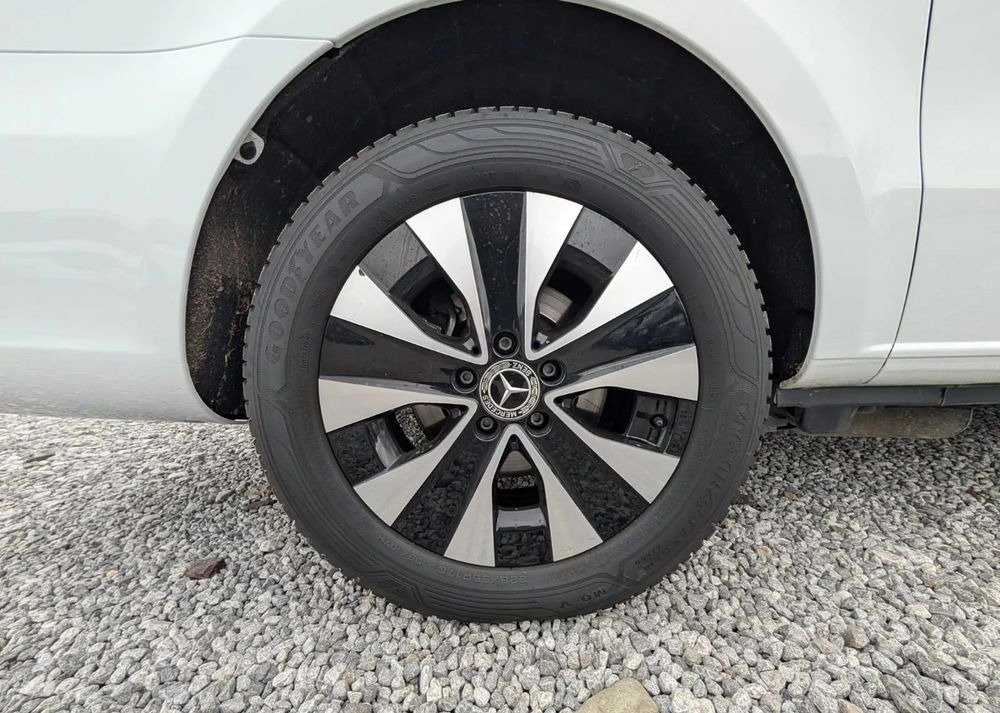 Mercedes-Benz Vito Tourer 114 - Mikroautobuss, Pasažieru furgons: foto 4 Mercedes-Benz Vito Tourer 114 - Mikroautobuss, Pasažieru furgons: foto 4