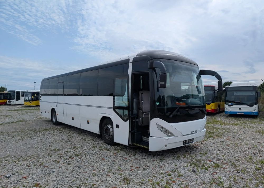 Neoplan Tourliner - Starppilsētu autobuss: foto 1 Neoplan Tourliner - Starppilsētu autobuss: foto 1
