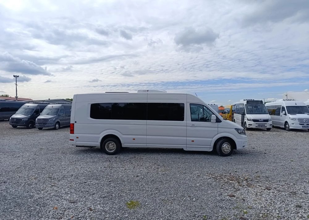 Volkswagen Crafter - Mikroautobuss, Pasažieru furgons: foto 3 Volkswagen Crafter - Mikroautobuss, Pasažieru furgons: foto 3