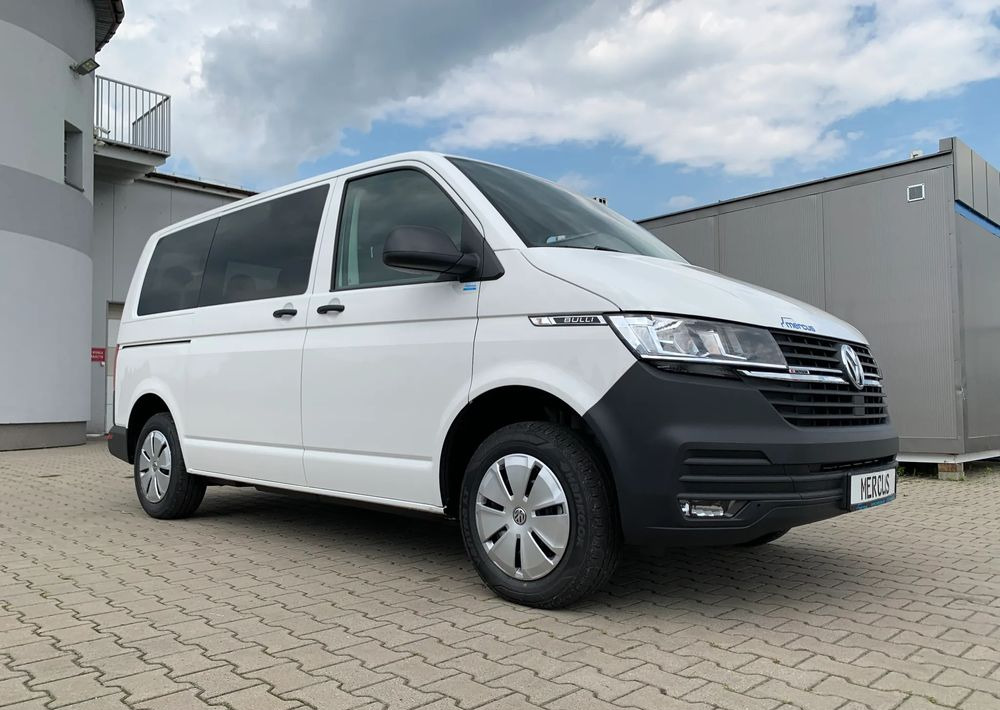 Volkswagen Transporter - Mikroautobuss, Pasažieru furgons: foto 4 Volkswagen Transporter - Mikroautobuss, Pasažieru furgons: foto 4