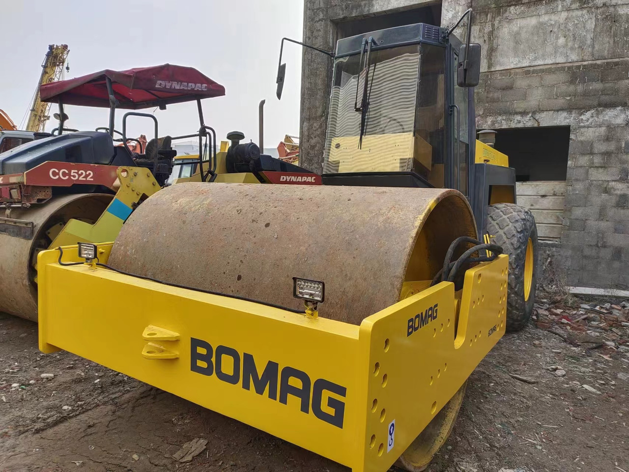 BOMAG BW 217D - Vibrorullis: foto 2 BOMAG BW 217D - Vibrorullis: foto 2