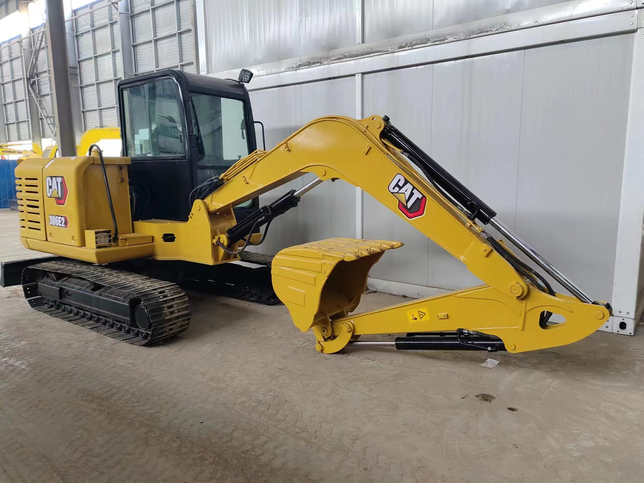 CATERPILLAR 306E2 - Mini-ekskavators: foto 2 CATERPILLAR 306E2 - Mini-ekskavators: foto 2