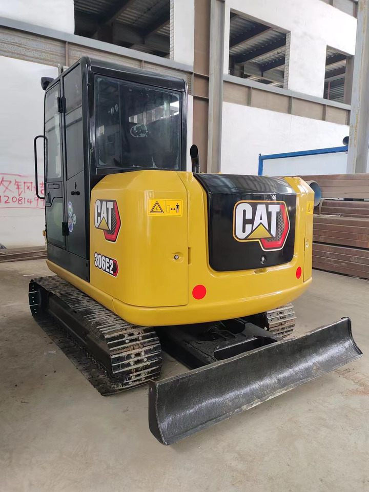 CATERPILLAR 306E2 - Mini-ekskavators: foto 5 CATERPILLAR 306E2 - Mini-ekskavators: foto 5