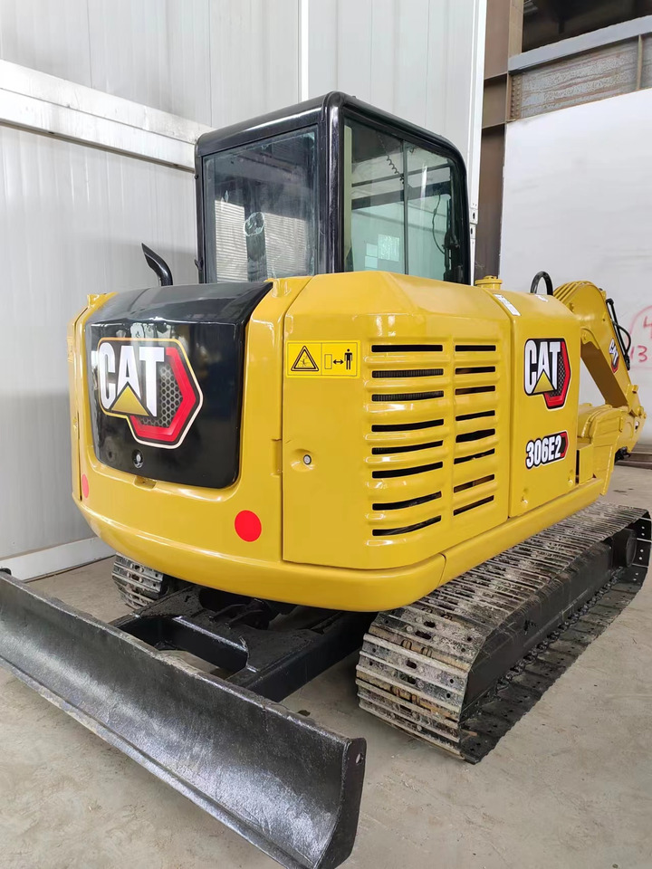CATERPILLAR 306E2 - Mini-ekskavators: foto 4 CATERPILLAR 306E2 - Mini-ekskavators: foto 4
