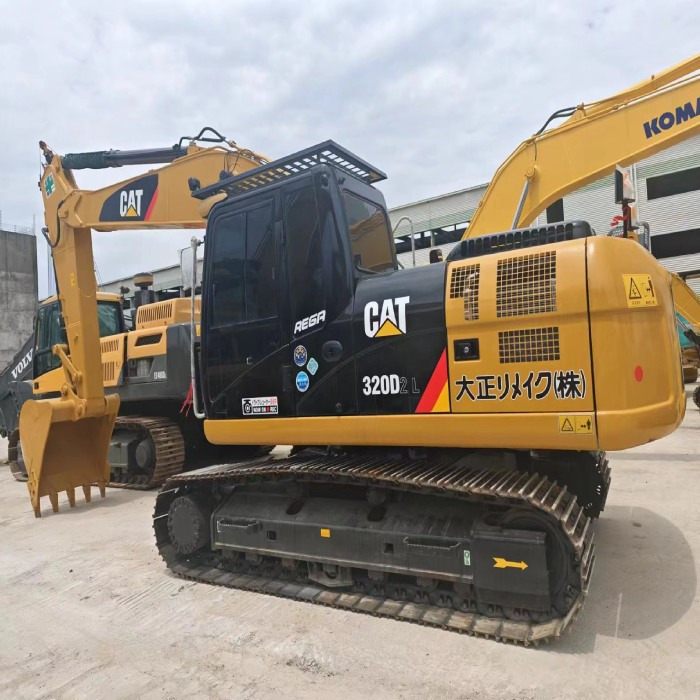 CATERPILLAR 320DL - Kāpurķēžu ekskavators: foto 5 CATERPILLAR 320DL - Kāpurķēžu ekskavators: foto 5