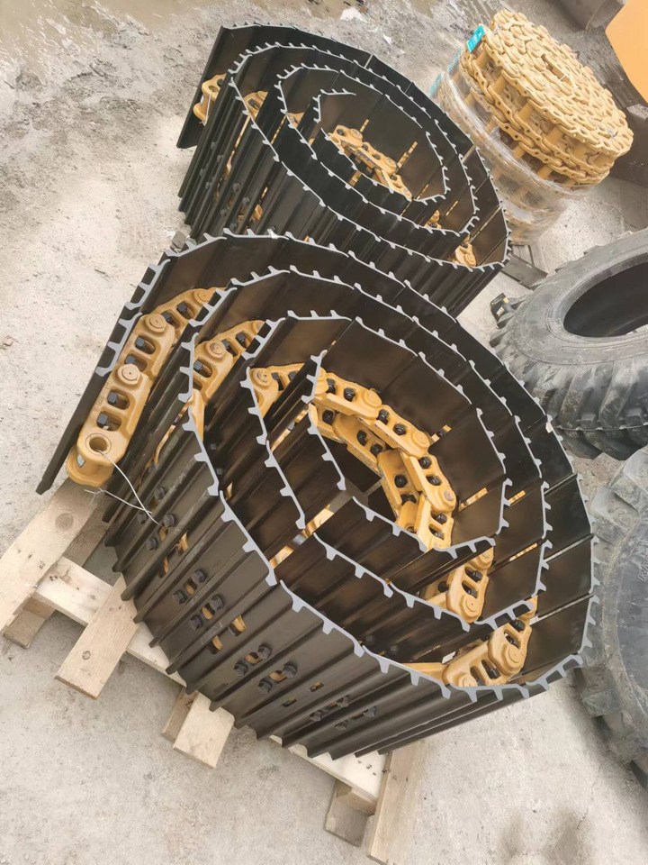 CATERPILLAR 600MM wxcavator track - Kāpurķēdes - Kāpurķēžu ekskavators: foto 1 CATERPILLAR 600MM wxcavator track - Kāpurķēdes - Kāpurķēžu ekskavators: foto 1