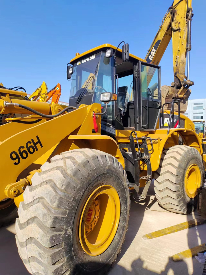 CATERPILLAR 966H CAT - Riteņu iekrāvējs: foto 4 CATERPILLAR 966H CAT - Riteņu iekrāvējs: foto 4
