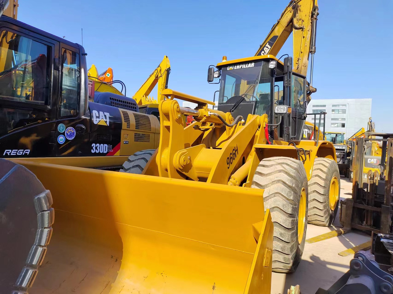 CATERPILLAR 966H CAT - Riteņu iekrāvējs: foto 3 CATERPILLAR 966H CAT - Riteņu iekrāvējs: foto 3