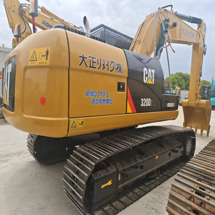 CATERPILLAR CAT 320DL Japan caterpillar brand new - Kāpurķēžu ekskavators: foto 2 CATERPILLAR CAT 320DL Japan caterpillar brand new - Kāpurķēžu ekskavators: foto 2