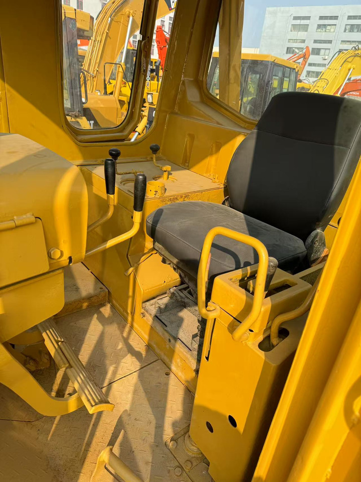 CATERPILLAR D7G - Buldozers: foto 3 CATERPILLAR D7G - Buldozers: foto 3