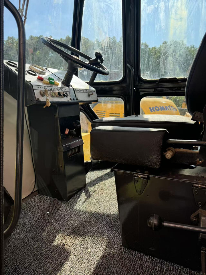 DYNAPAC CA30D - Vibrorullis: foto 5 DYNAPAC CA30D - Vibrorullis: foto 5