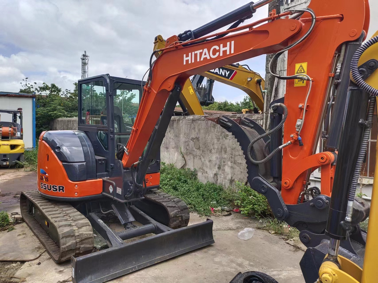 HITACHI ZX55 USR-5A - Mini-ekskavators: foto 4 HITACHI ZX55 USR-5A - Mini-ekskavators: foto 4