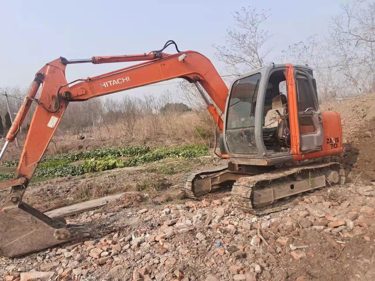 HITACHI ZX70 - Mini-ekskavators: foto 1 HITACHI ZX70 - Mini-ekskavators: foto 1