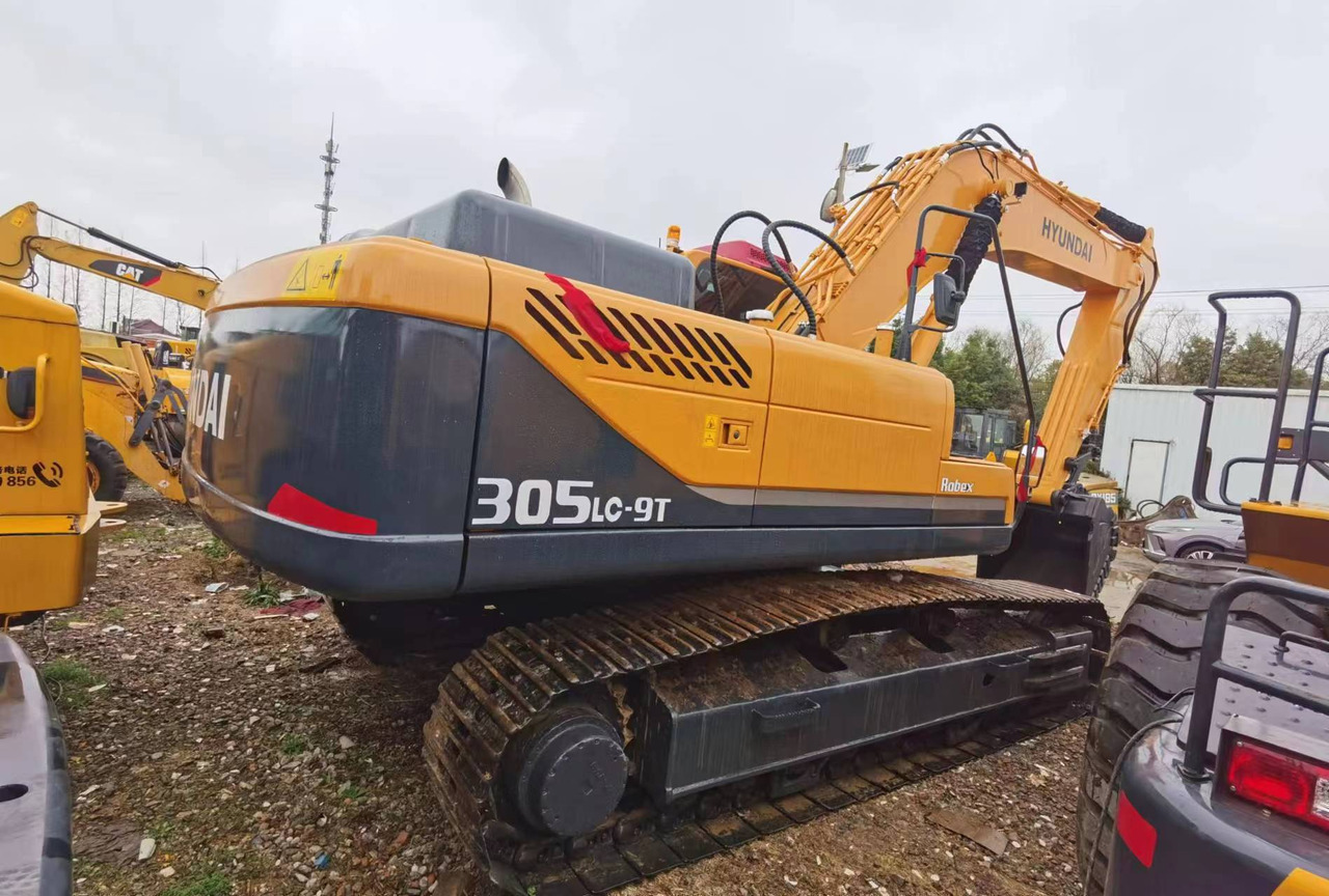 HYUNDAI 305LC-9T 220LC-9S - Kāpurķēžu ekskavators: foto 3 HYUNDAI 305LC-9T 220LC-9S - Kāpurķēžu ekskavators: foto 3