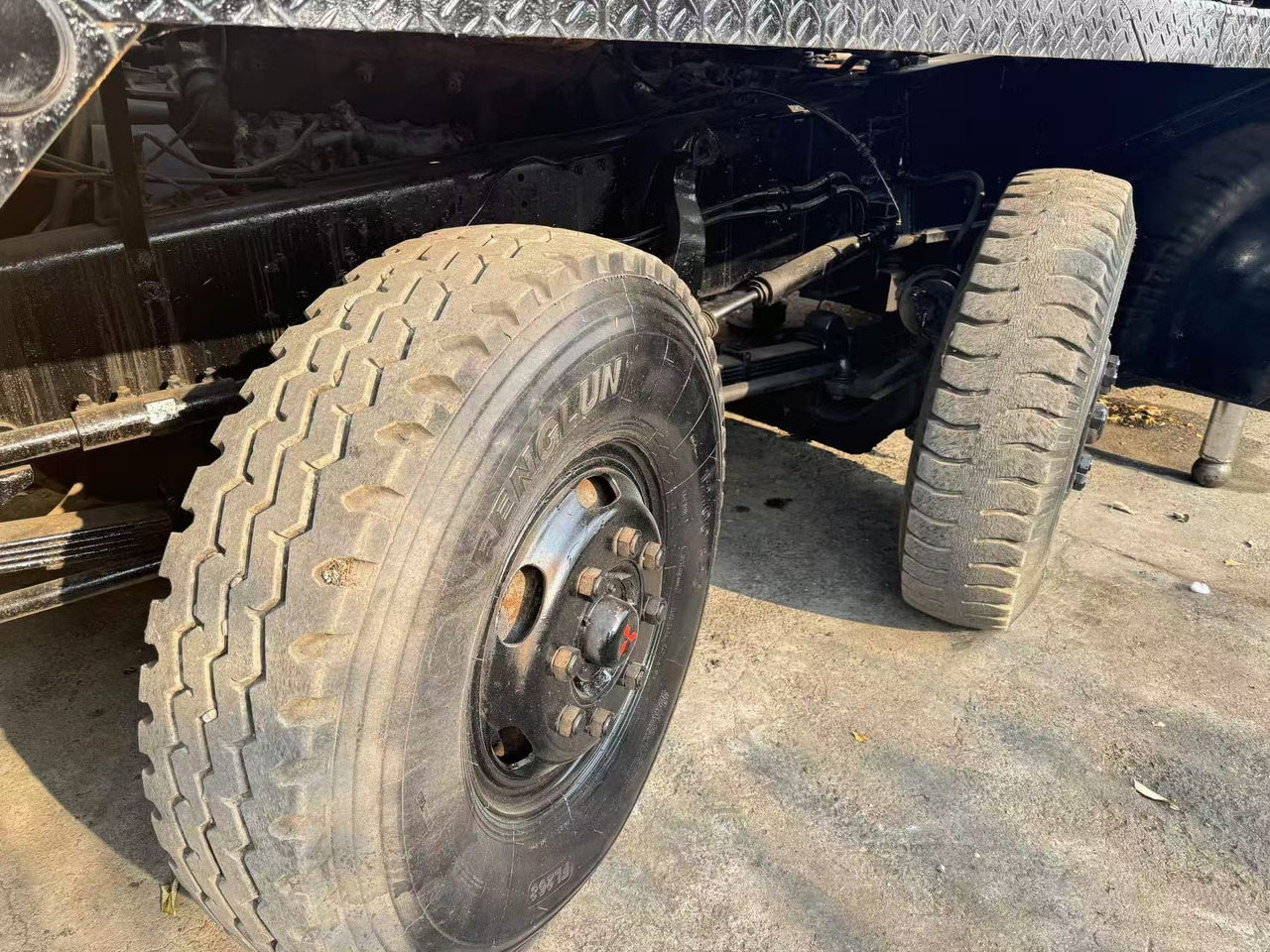 KATO NK400E - Autoceltnis: foto 5 KATO NK400E - Autoceltnis: foto 5