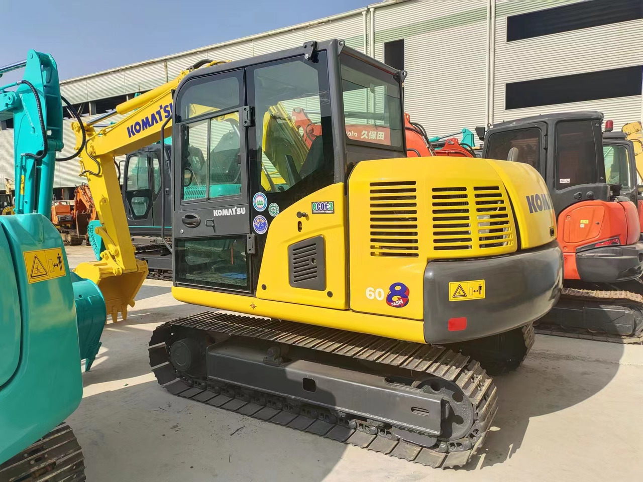 KOBELCO PC60 PC60-8 - Mini-ekskavators: foto 5 KOBELCO PC60 PC60-8 - Mini-ekskavators: foto 5