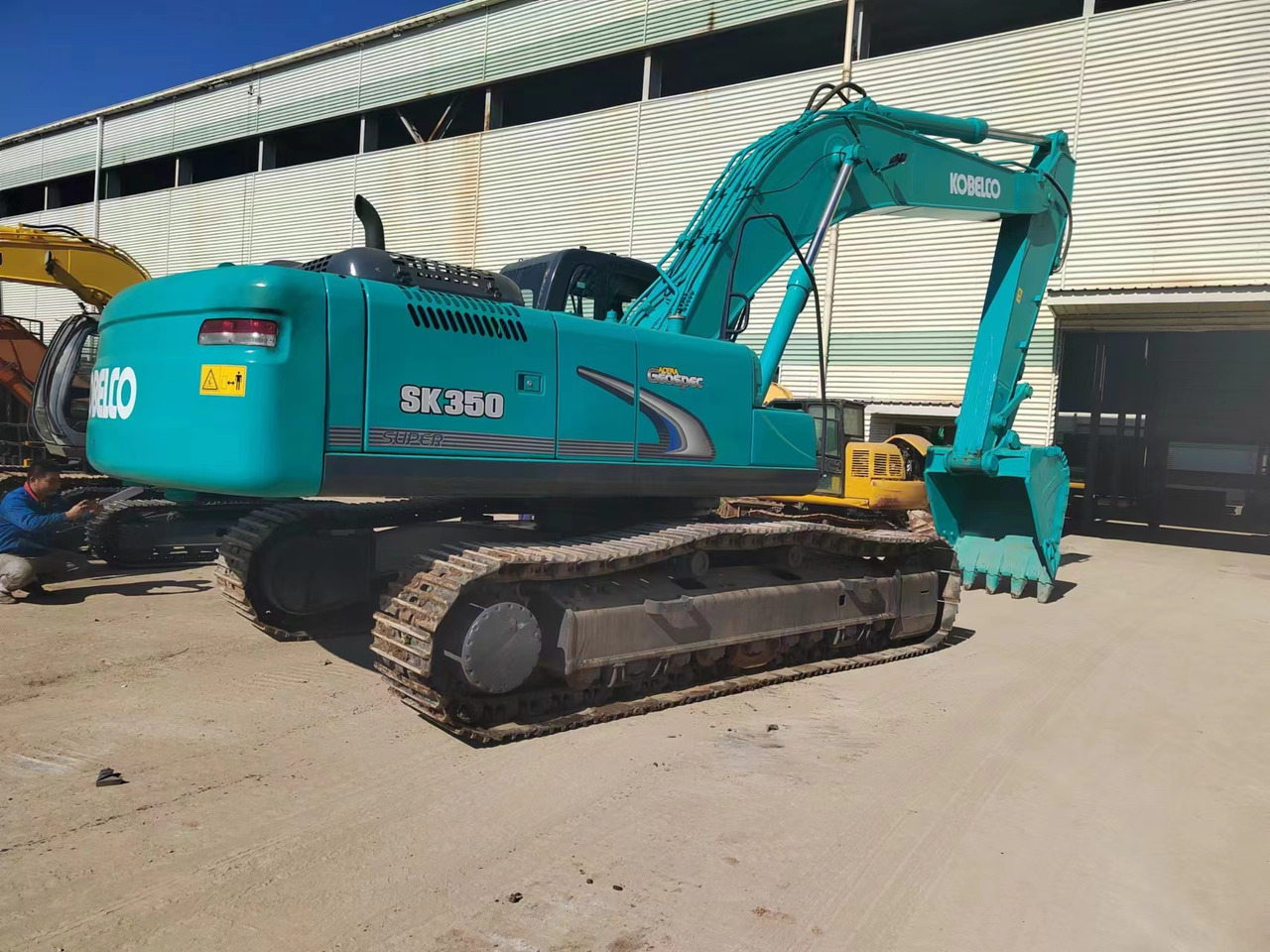 KOBELCO SK350LC-8 - Kāpurķēžu ekskavators: foto 2 KOBELCO SK350LC-8 - Kāpurķēžu ekskavators: foto 2
