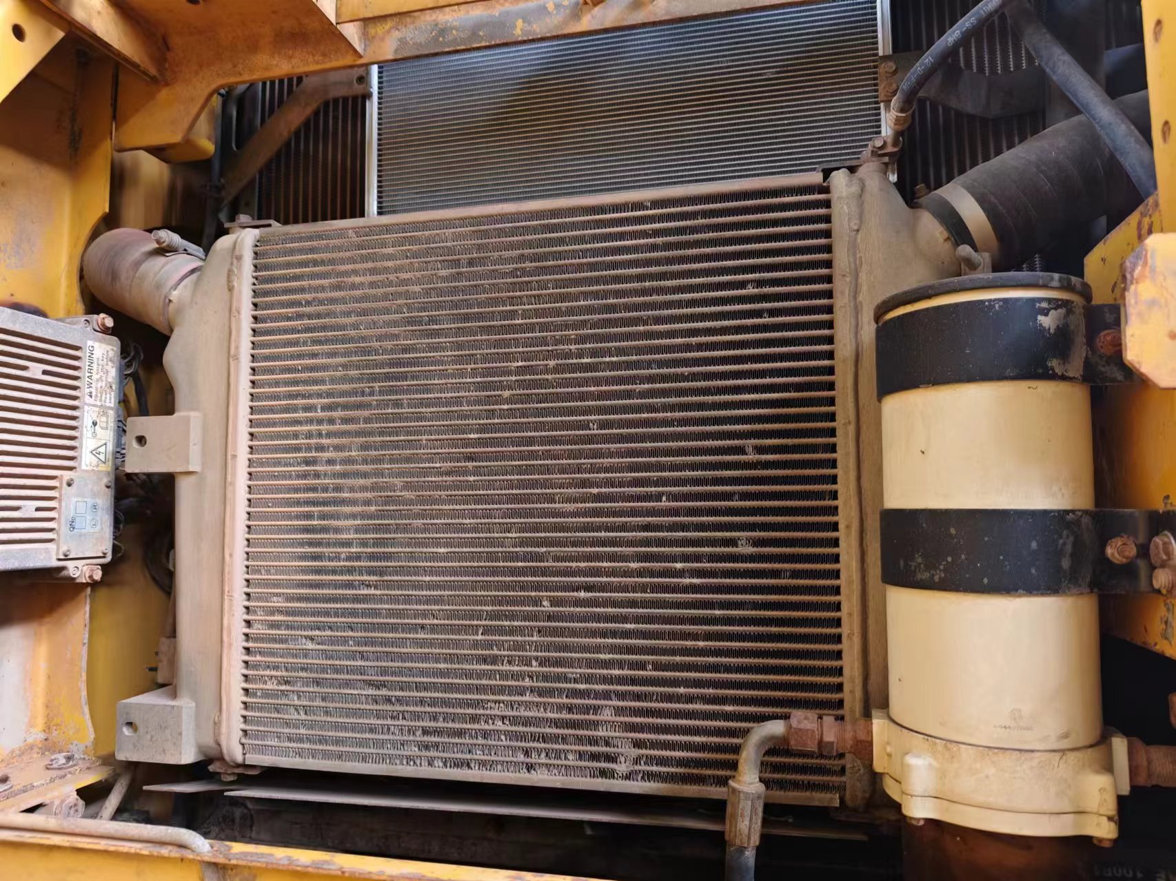 KOMATSU PC400-7 - Kāpurķēžu ekskavators: foto 4 KOMATSU PC400-7 - Kāpurķēžu ekskavators: foto 4