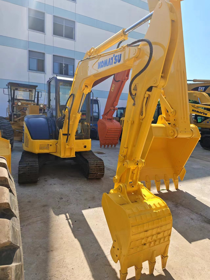 KOMATSU PC55MR - Mini-ekskavators: foto 2 KOMATSU PC55MR - Mini-ekskavators: foto 2