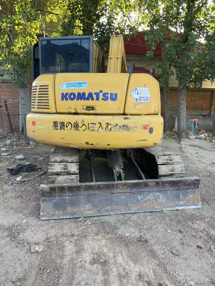 KOMATSU pc70-8 - Mini-ekskavators: foto 3 KOMATSU pc70-8 - Mini-ekskavators: foto 3